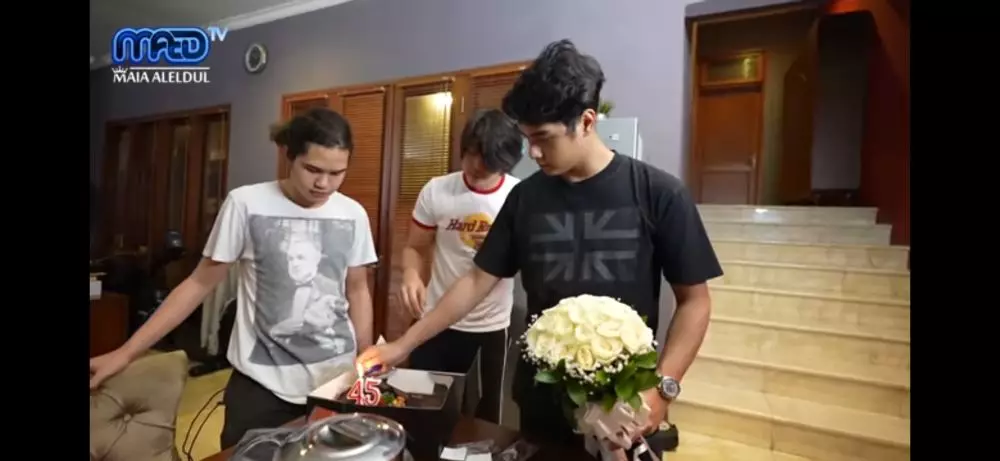 Kejutan ulang tahun maia estianty © 2021 brilio.net Kejutan ulang tahun maia estianty © 2021 brilio.net