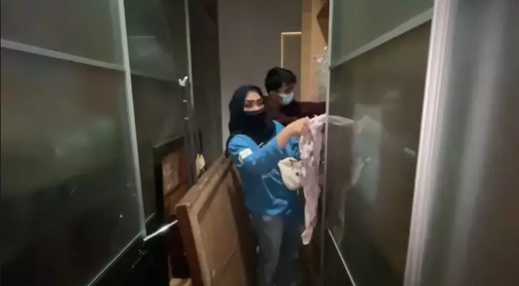 kamar Rieta di rumah lama © YouTube