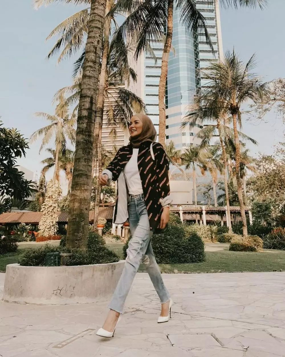 potret terbaru olla ramlan © Instagram