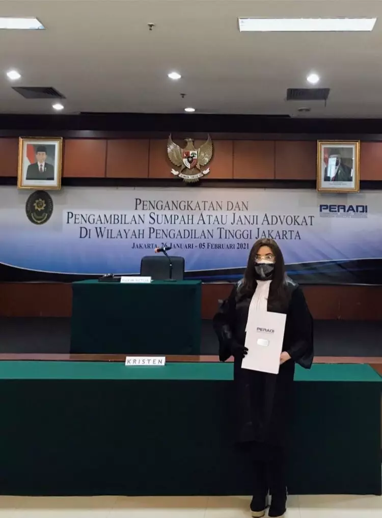 seleb tekuni pengacara © Instagram