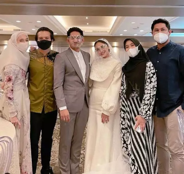 momen haru pernikahan ibnu jamil berasama ririn Instagram