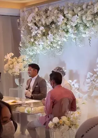 momen haru pernikahan ibnu jamil berasama ririn Instagram