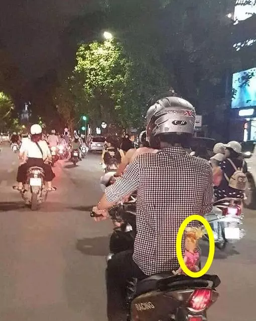 momen tak terduga di jalan © Instagram