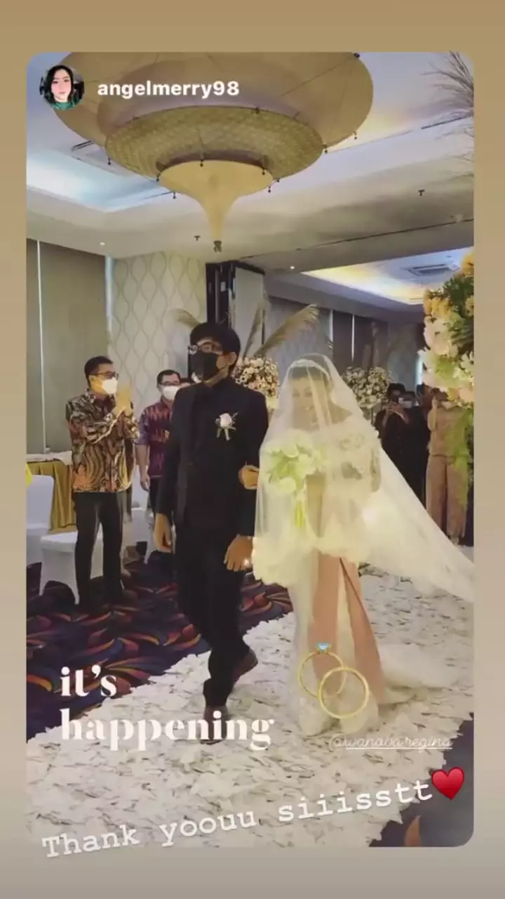 momen pernikahan regina © Instagram