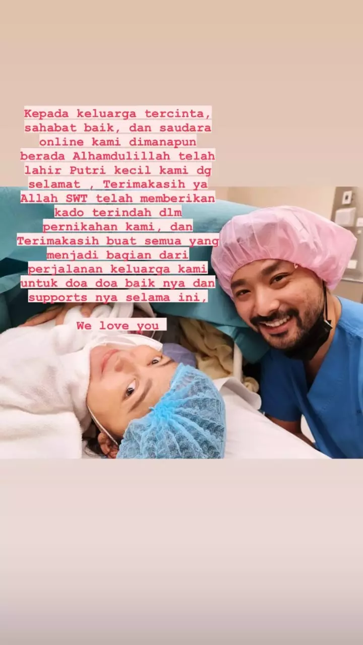 momen whulandary melahirkan © Instagram