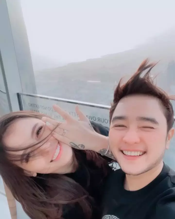 Abash dan pacar barunya Instagram