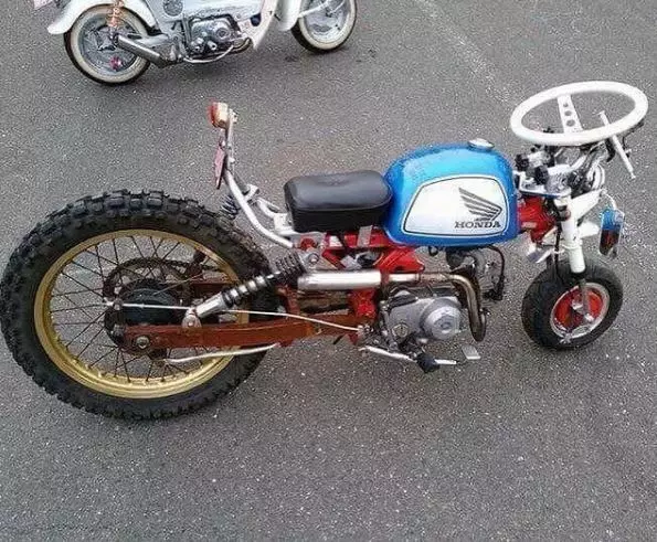motor dimodifikasi pakai part mobil Instagram motor dimodifikasi pakai part mobil Instagram