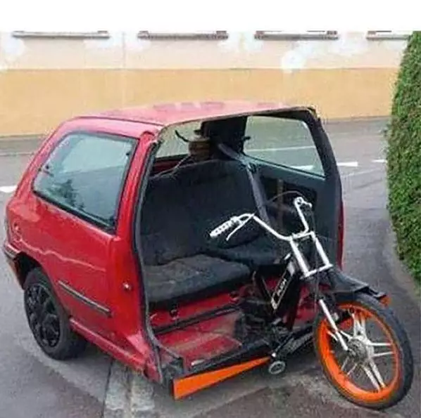 motor dimodifikasi pakai part mobil Instagram motor dimodifikasi pakai part mobil Instagram