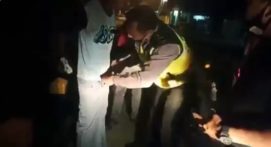 sosok polisi mengayomi ODGJ Twitter