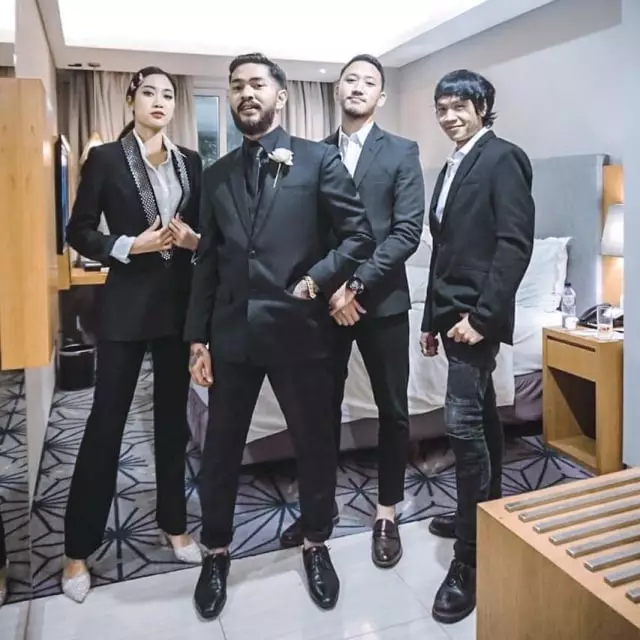 Seleb cantik akrab sama mantan © Instagram Seleb cantik akrab sama mantan © Instagram