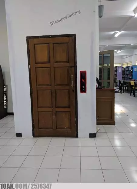 lift antimainstream © Berbagai Sumber