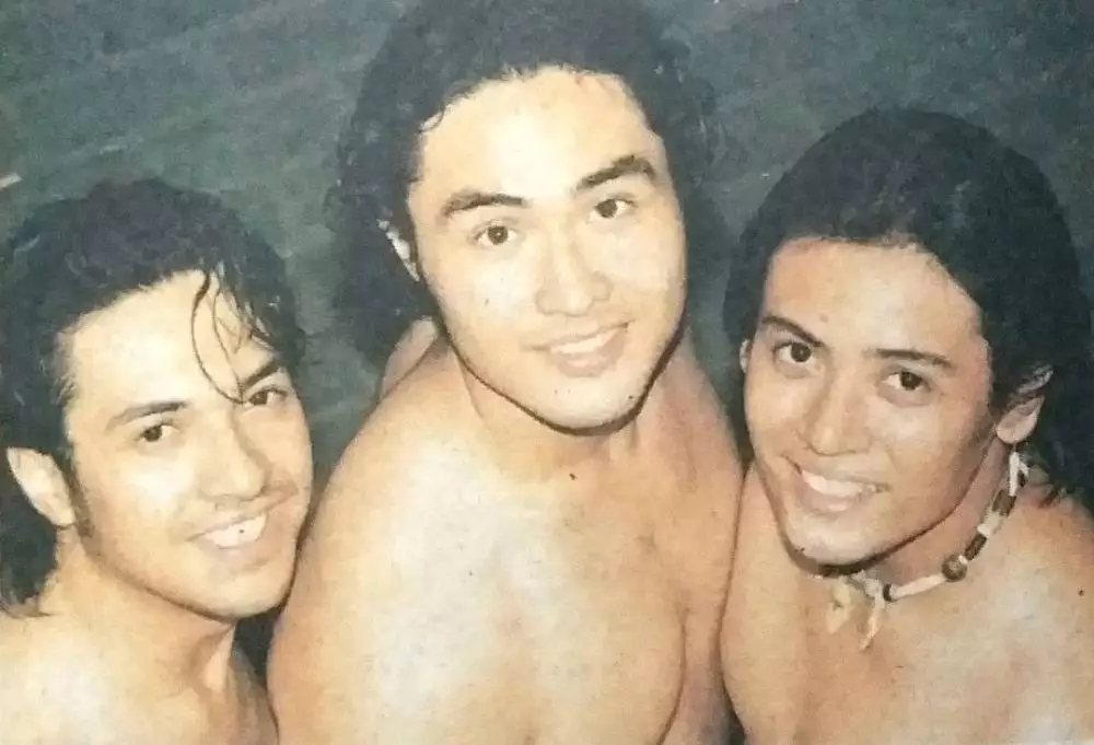 Personel boyband & girlband era 90-an ini kini eksis jadi pesinetron Berbagai sumber Personel boyband & girlband era 90-an ini kini eksis jadi pesinetron Berbagai sumber