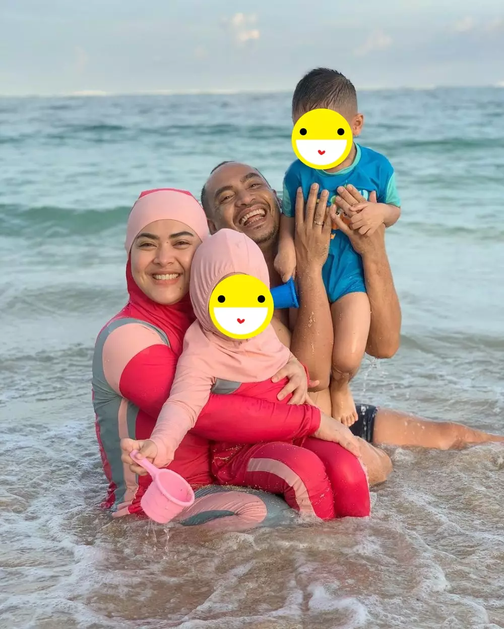 Seleb dikaruniai anak kembar pengantin Instagram Seleb dikaruniai anak kembar pengantin Instagram