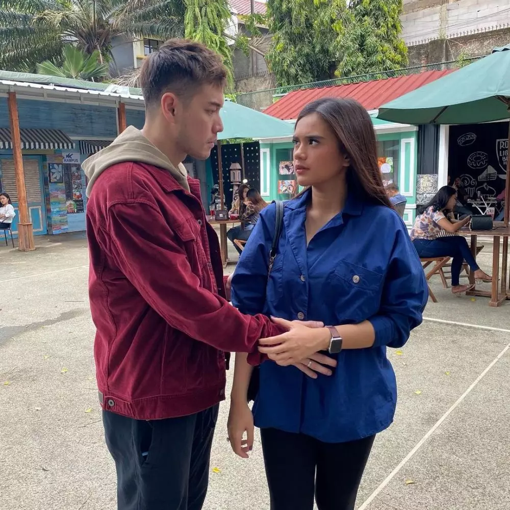 OOTD hamil Audi Marissa © Instagram OOTD hamil Audi Marissa © Instagram