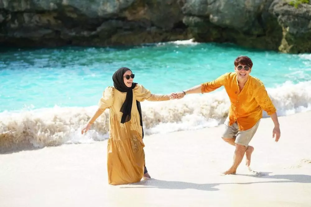 Pemotretan Leslar usai resmi pacaran © Instagram Pemotretan Leslar usai resmi pacaran © Instagram