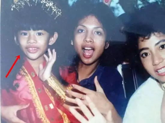 seleb masa kecil baju adat © 2021 brilio.net