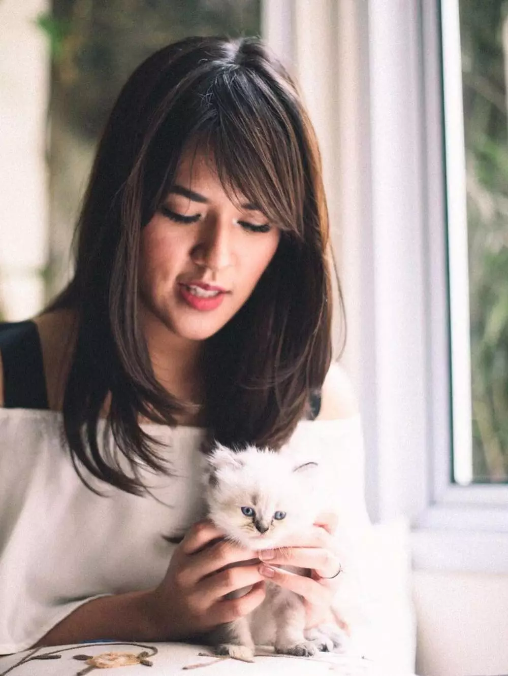 raisa rambut poni © Instagram