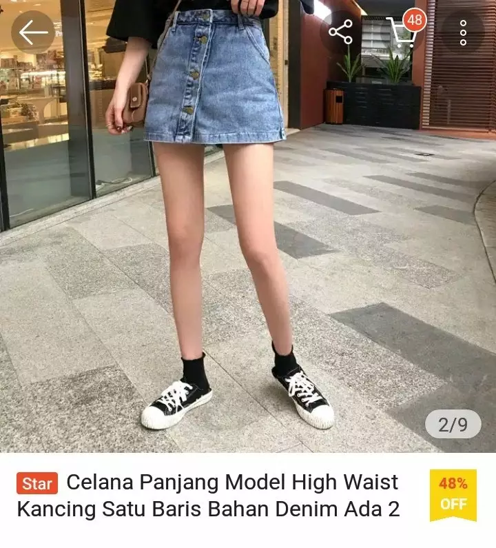 Potret baju di online shop © berbagai sumber