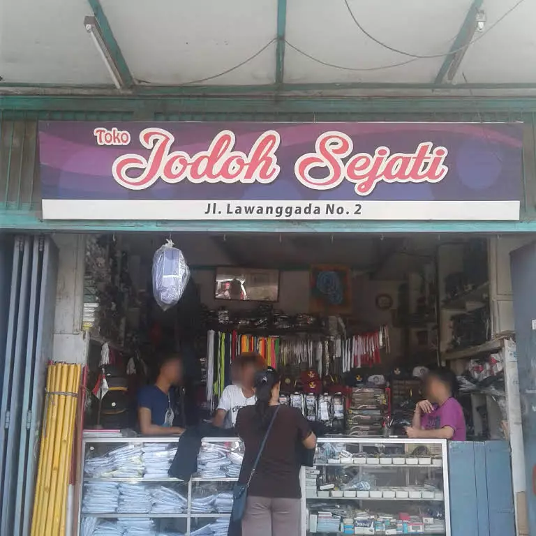 Nama warung bikin baper © berbagai sumber Nama warung bikin baper © berbagai sumber