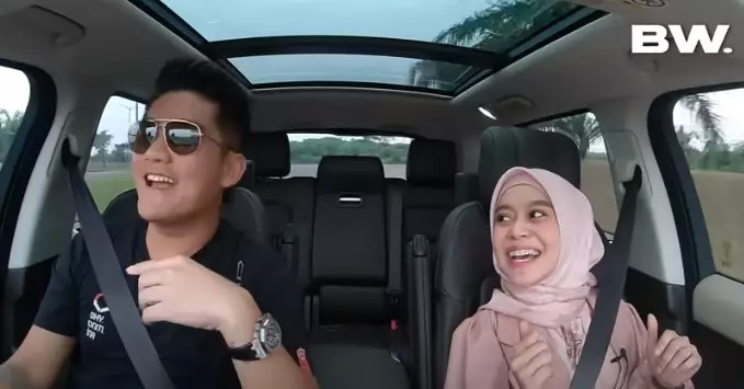 Pengakuan Lesty soal hubungannya dengan Rizky Billar © Istimewa Pengakuan Lesty soal hubungannya dengan Rizky Billar © Istimewa