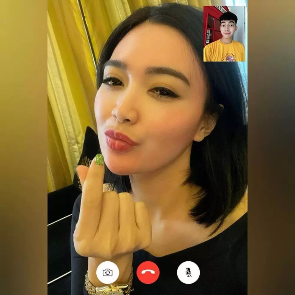 Momen Dimas Ahmad video call sama Wika Salim Instagram Momen Dimas Ahmad video call sama Wika Salim Instagram