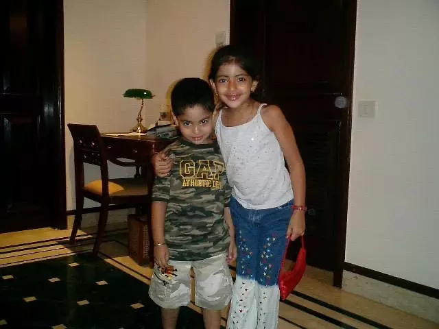 masa kecil Navya cucu Amitabh Bachchan © Instagram