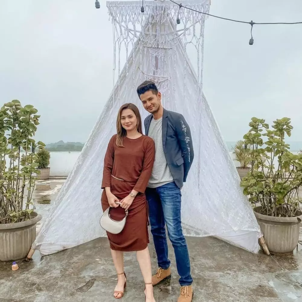 Kevin Hillers syuting Ikatan Cinta © 2021 brilio.net Instagram Kevin Hillers syuting Ikatan Cinta © 2021 brilio.net Instagram