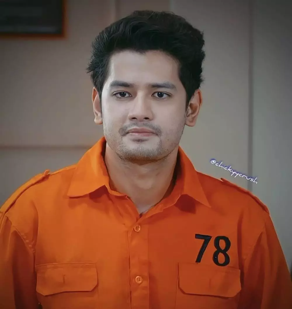 Kevin Hillers syuting Ikatan Cinta © 2021 brilio.net Instagram Kevin Hillers syuting Ikatan Cinta © 2021 brilio.net Instagram