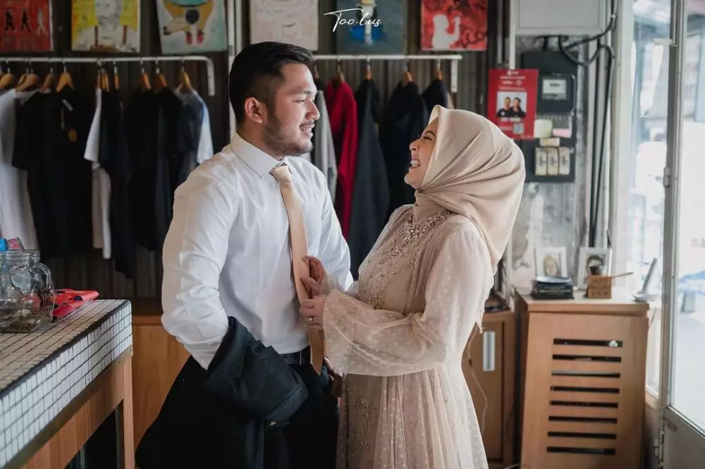 prewedding Kesha dan Adhi © 2021 brilio.net