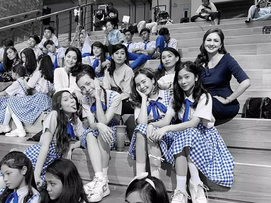 Potret Lulu Tobing dan anaknya di film © Instagram