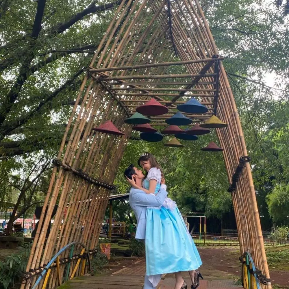 Potret Zoe Abbas dan Cinta Brian © 2021 brilio.net