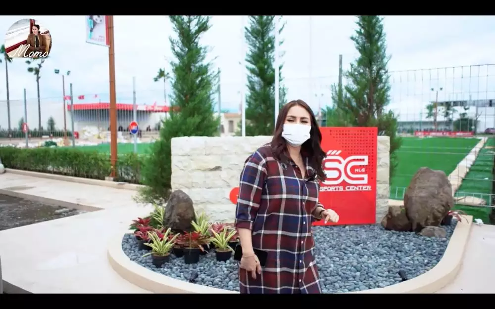 lapangan bola anak Momo Geisha YouTube lapangan bola anak Momo Geisha YouTube