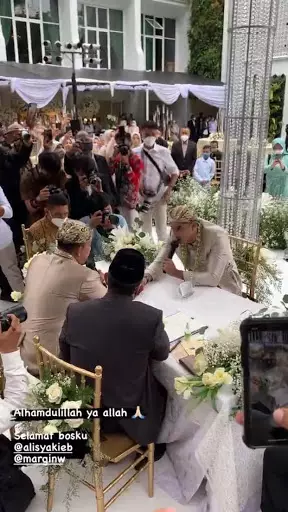  Momen akad nikah Ali Syakieb dan Margin © 2021 brilio.net