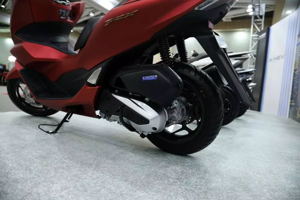 All New Honda PCX 160 © 2021 brilio.net All New Honda PCX 160 © 2021 brilio.net