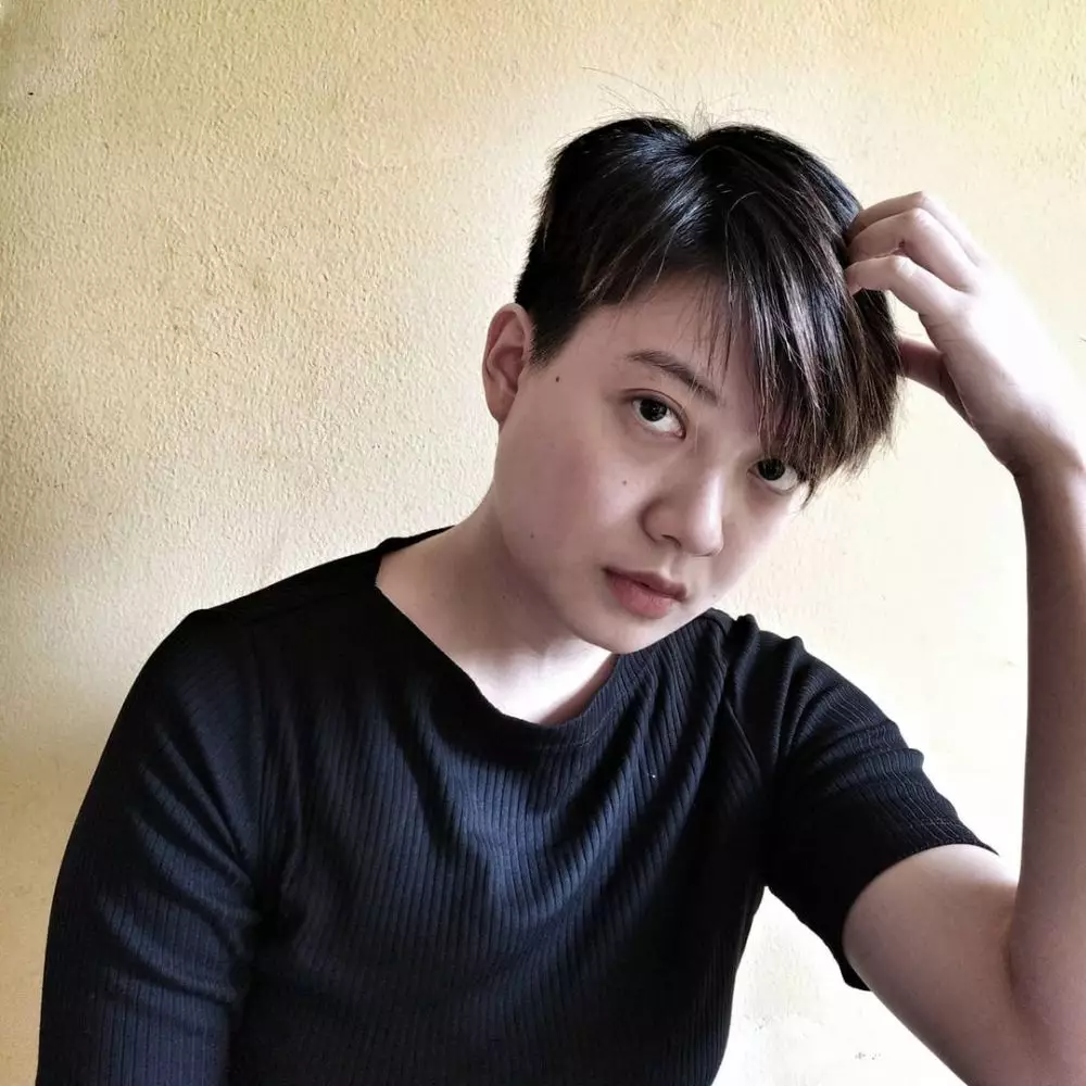 transformasi gaya rambut leony © Instagram transformasi gaya rambut leony © Instagram