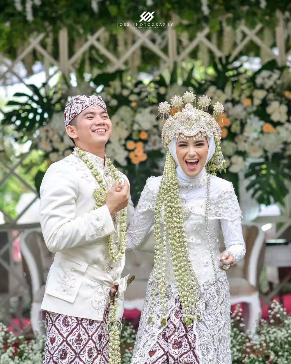 Seleb menikah sebelum lulus S1 © berbagai sumber Seleb menikah sebelum lulus S1 © berbagai sumber