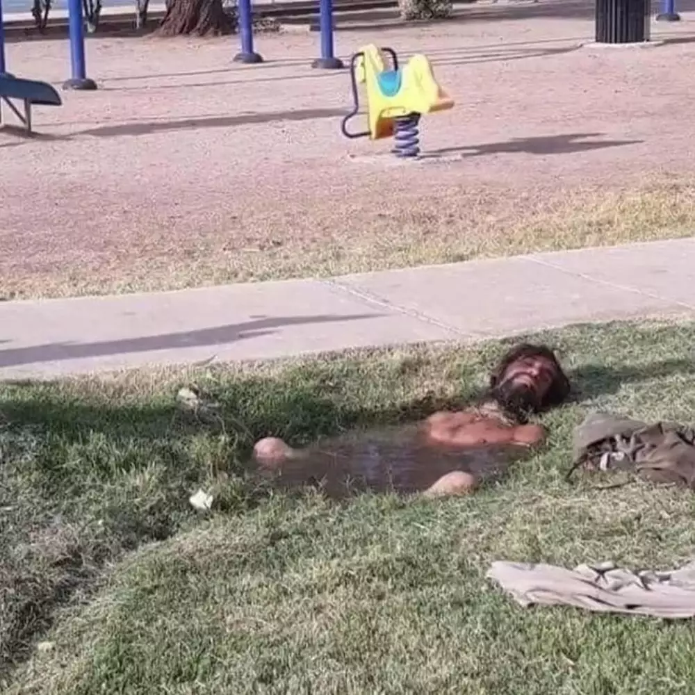 aksi absurd berendam © Instagram aksi absurd berendam © Instagram