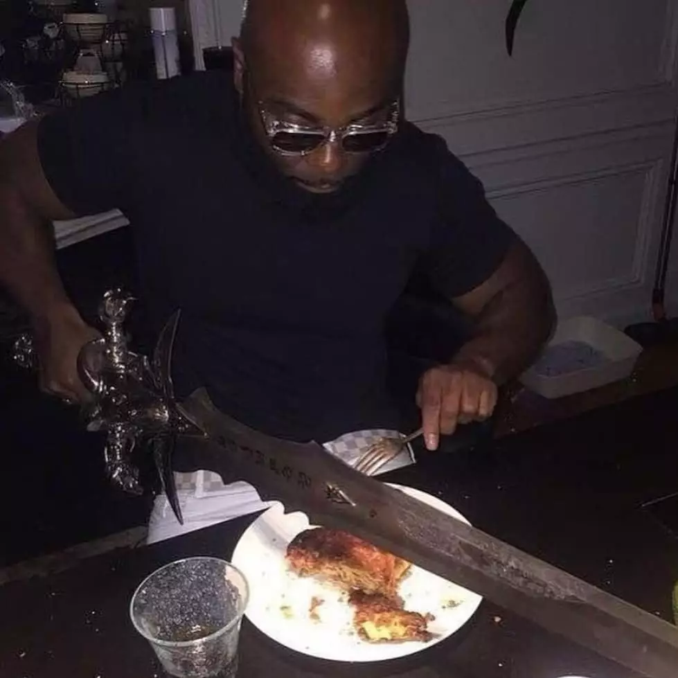 orang bawa pedang © Instagram orang bawa pedang © Instagram