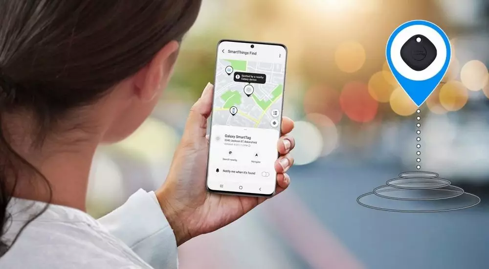 Galaxy SmartTag © 2021 brilio.net Galaxy SmartTag © 2021 brilio.net