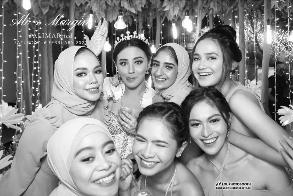 bridesmaid ali dan margin © Instagram bridesmaid ali dan margin © Instagram