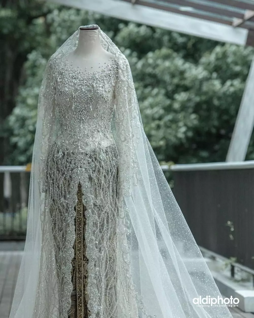 pernak pernik nikahan ali margin © Instagram pernak pernik nikahan ali margin © Instagram