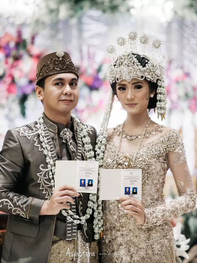 Pesinetron nikah adat Sunda © Instagram