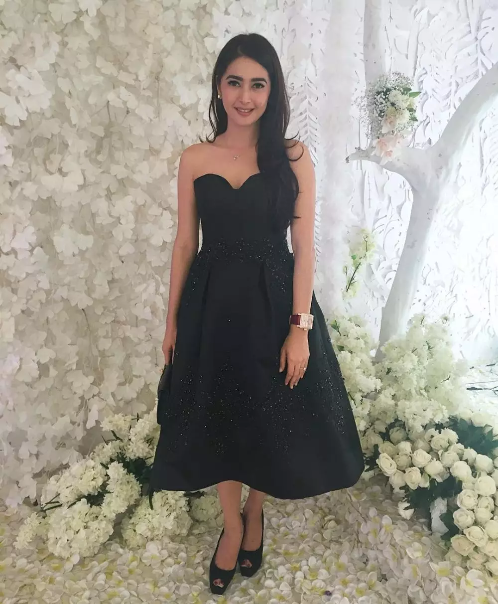 Gaya Nabila Syakieb kondangan © Instagram