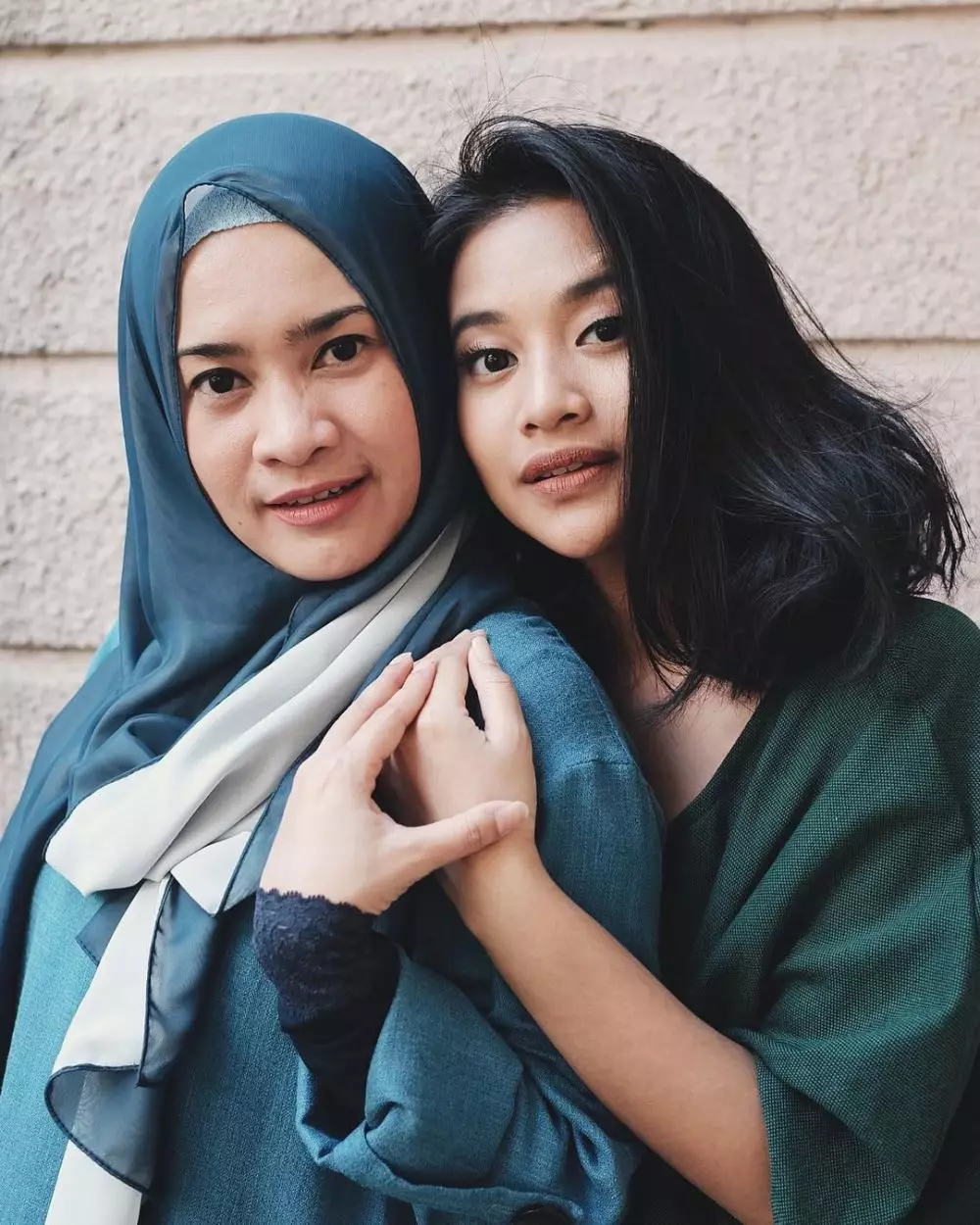 kebersamaan Ikke Nurjanah dan Adira © 2021 brilio.net kebersamaan Ikke Nurjanah dan Adira © 2021 brilio.net