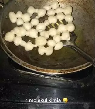 momen absurd menggoreng cimol Berbagai sumber momen absurd menggoreng cimol Berbagai sumber
