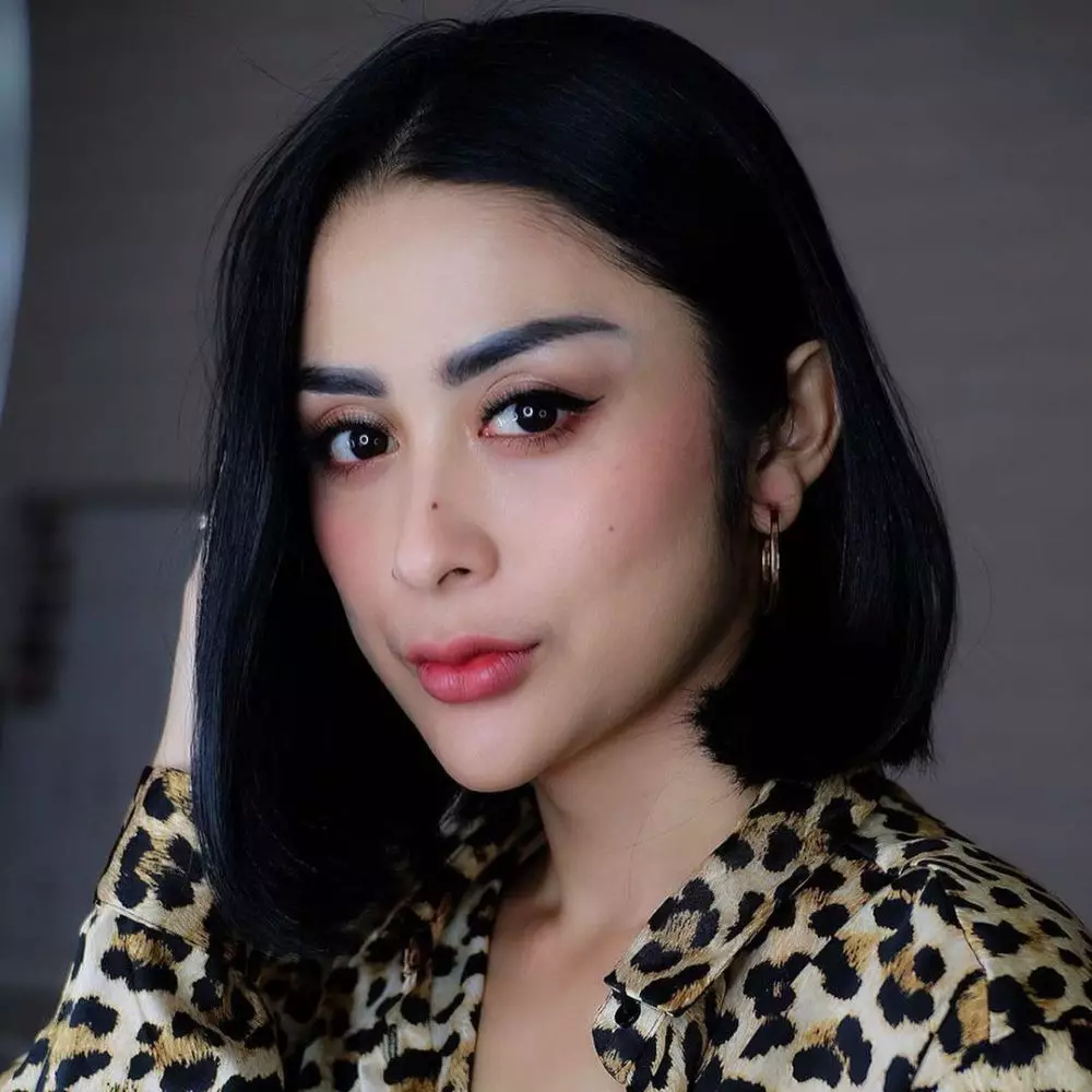 Pedangdut dengan rambut bob © Instagram Pedangdut dengan rambut bob © Instagram
