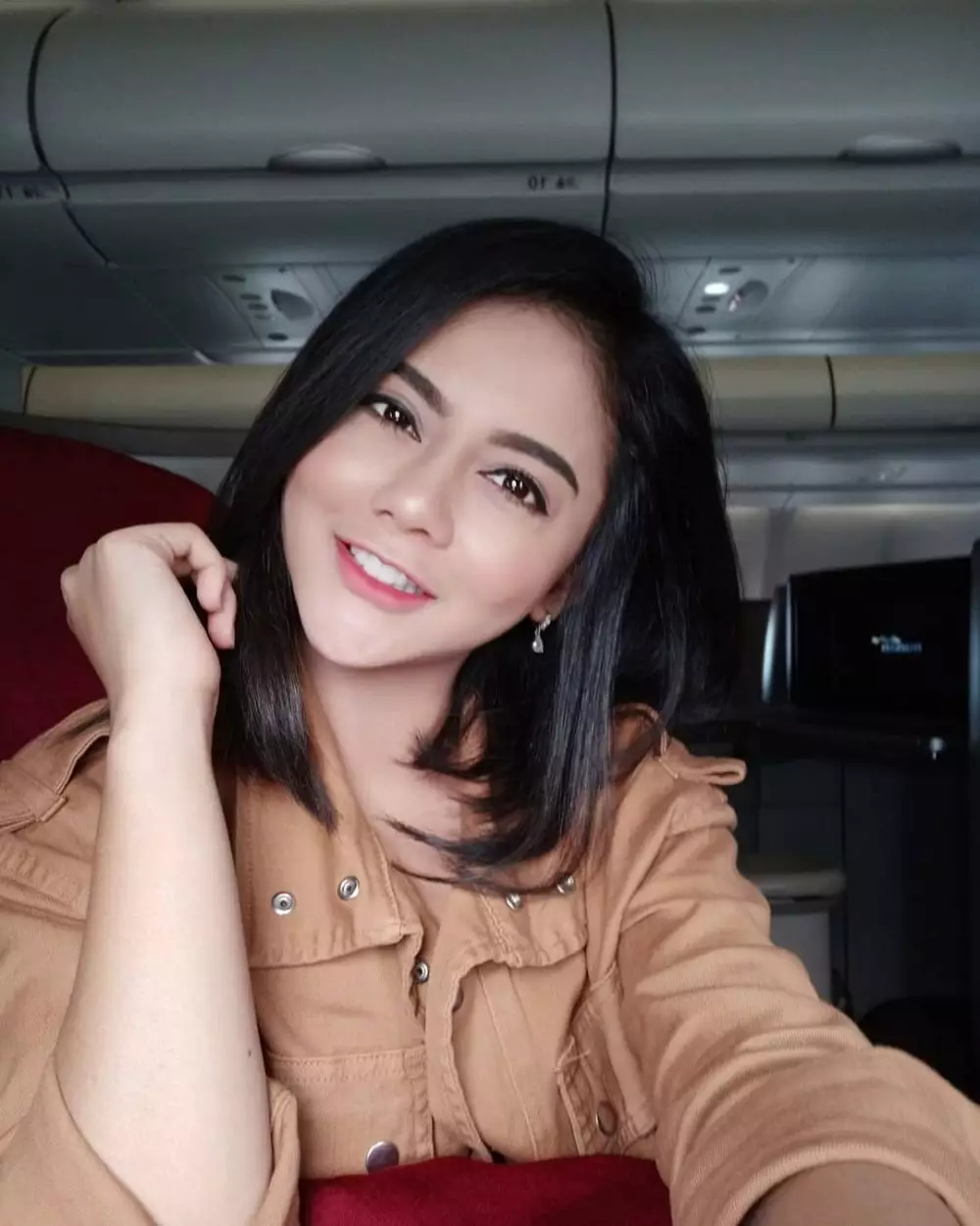 Pedangdut dengan rambut bob © Instagram Pedangdut dengan rambut bob © Instagram
