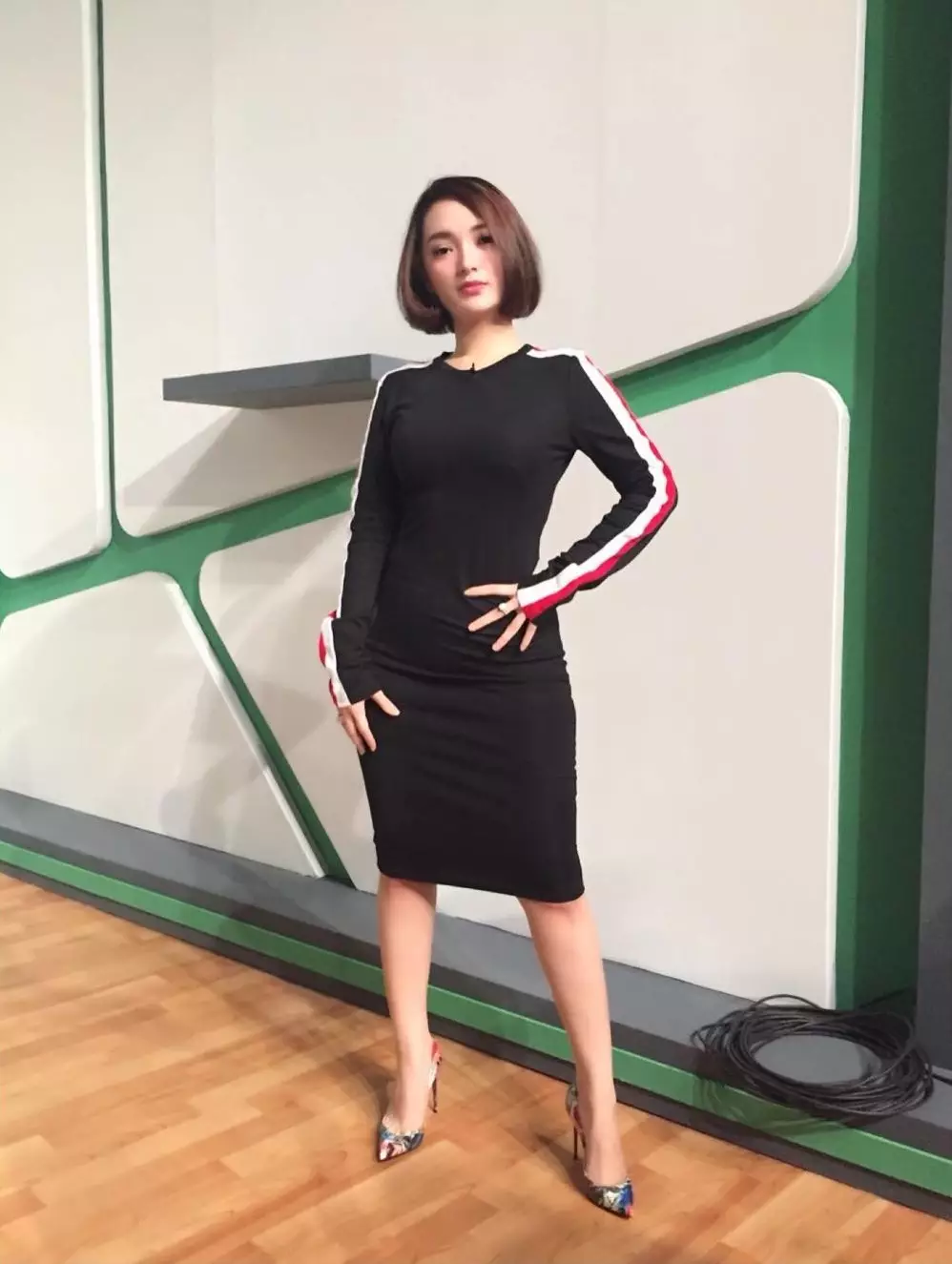 Pedangdut dengan rambut bob © Instagram Pedangdut dengan rambut bob © Instagram