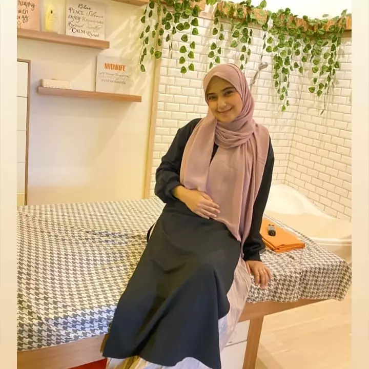 Potret terbaru Nadya Mustika saat hamil © 2021 brilio.net