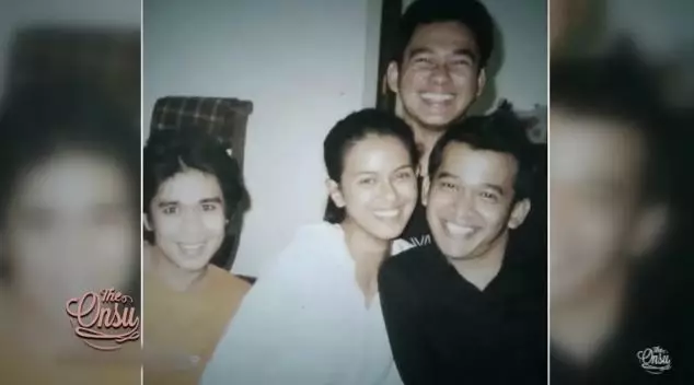 Ruben Onsu ziarah ke makam Olga © YouTube